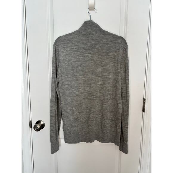 GAP Men’s Gray 100% Merino Wool Quarter-Zip Sweater Size M Soft Knit - Picture 3 of 6